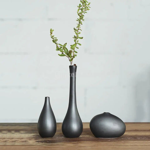 Modern Black Ceramic Flower Vase